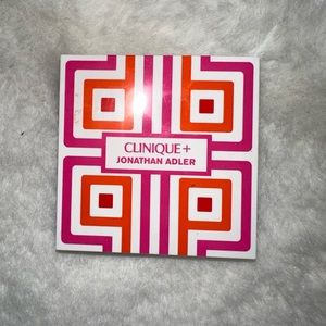 CLINIQUE + Jonathan Adler Blush and Eyeshadow Palette with a Built in Mirror 👁️
